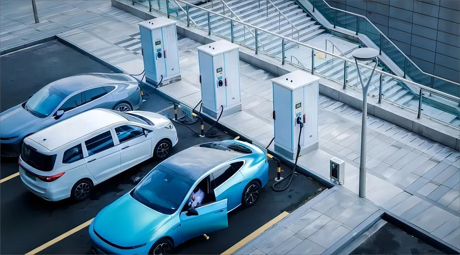 Expanding electric vehicle market - chinese automaker in euro