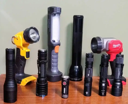 A comprehensive guide to flashlight batteries: types, operation, and choosing the right one