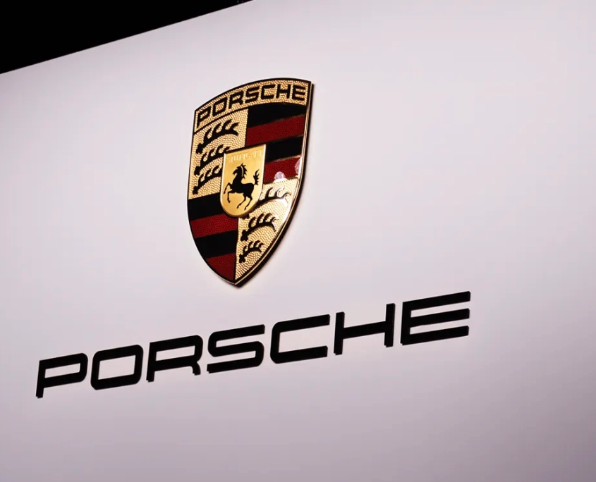 Porsche lithium battery: new electric car factory