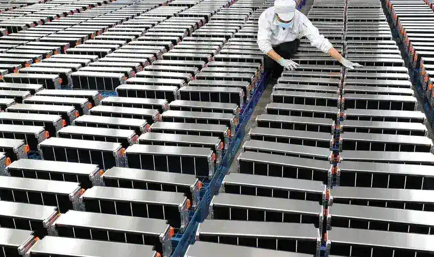 Porsche lithium battery: new electric car factory
