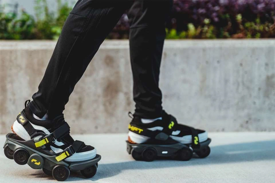 Moonwalkers shoes powered by 18650 lithium battery
