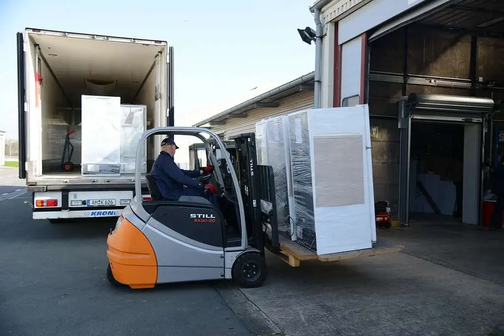 What are the benefits of lithium ion batteries in forklifts - manly