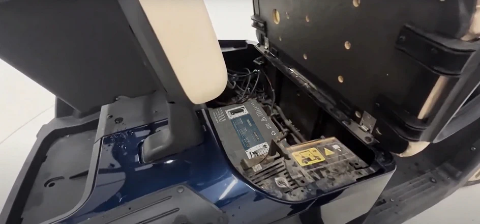Manly golf cart battery